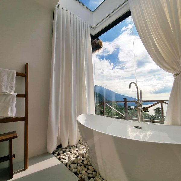 Messenger_creation_67787BE9-832C-4F48-A596-AA833CF175D9